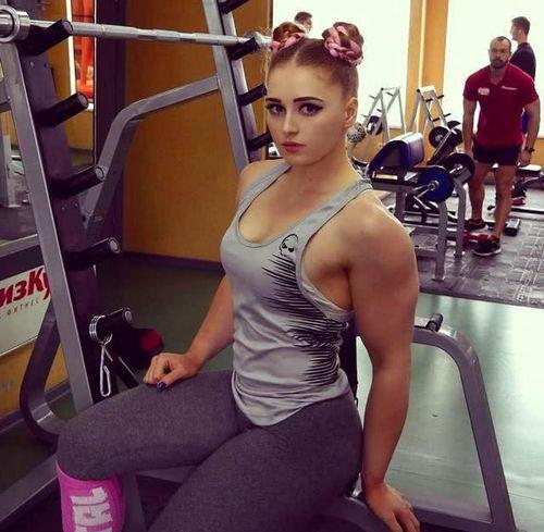 健美女神吃瓜图片大全视频,揭秘健身圈热门话题幕后花絮