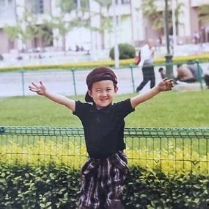 吃瓜视频踢足球,欢乐无限现场直播