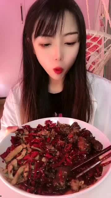 主播吃佛手瓜是真的吗视频,真相揭秘，是真是假？