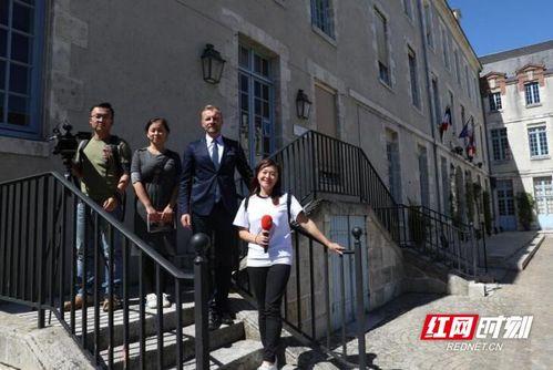 兴化网红吃瓜事件视频,一场网络热议的瓜田奇遇