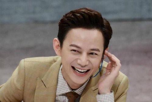 开心吃瓜小呆瓜视频,揭秘视频中的欢乐瞬间