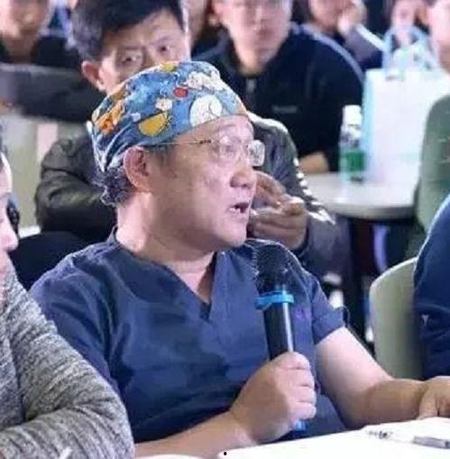 华西教授吃瓜视频大全,趣味横生的学术瞬间