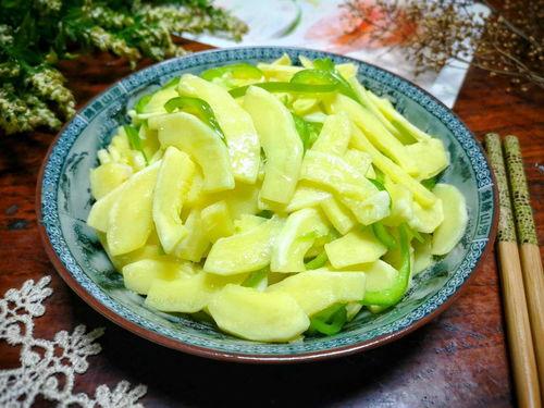 吃瓜视频丝瓜,揭秘丝瓜的神奇功效与美味烹饪技巧