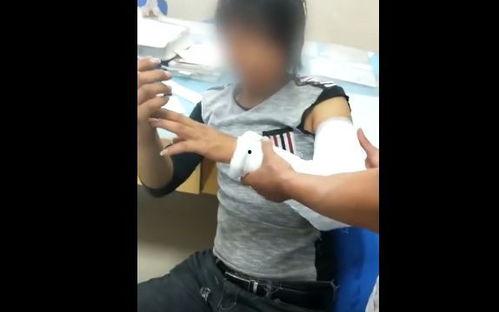 网红兔兔吃瓜视频,揭秘娱乐圈幕后真相