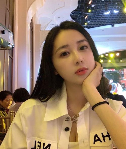 啃小瓜给老婆吃视频大全,啃小瓜给老婆吃的温馨视频大盘点