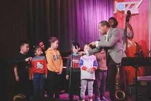 亲子互动吃瓜游戏视频,吃瓜游戏视频趣味回顾