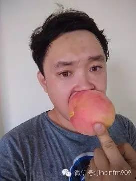 真实惊悚吃瓜视频,惊悚现场！揭秘真实吃瓜视频背后的恐怖真相