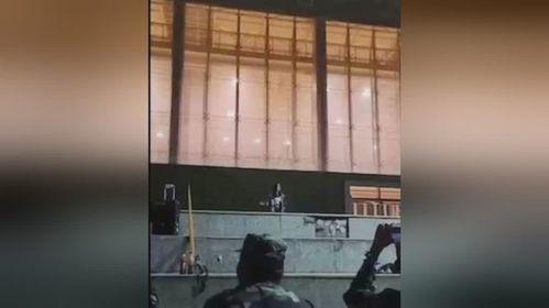 潍坊学校跳舞视频吃瓜,这舞蹈太上头了！